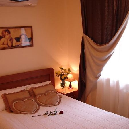 Sinay Hotel Poltava Eksteriør bilde